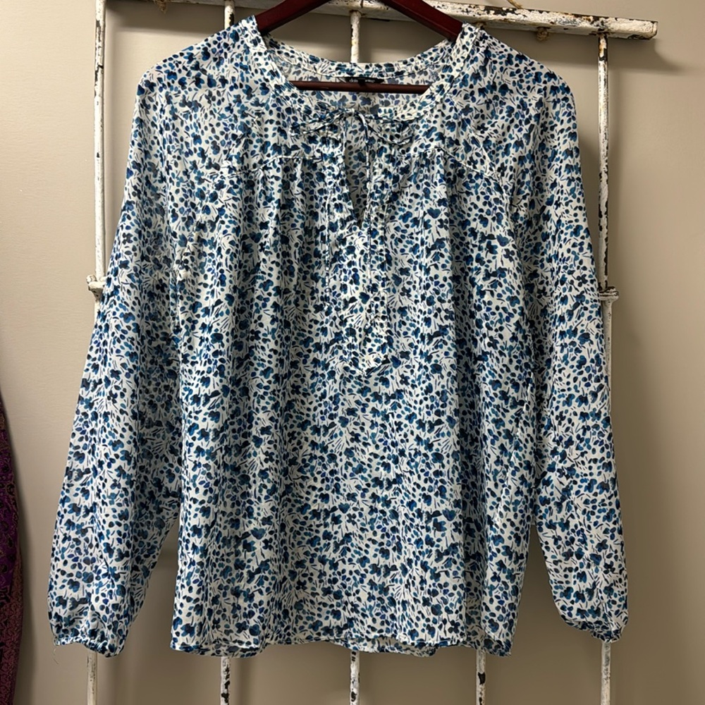 Daisy Fuentes Blouse